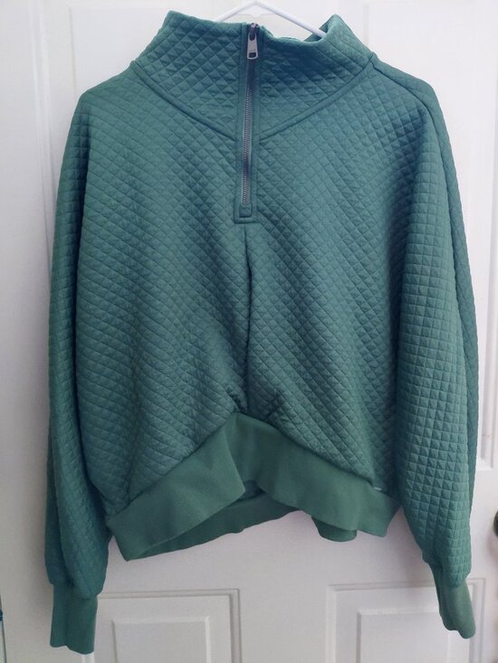 Lole Sweaters - Lolë  Quilted Air Layer Half Zip Top - Women's XL EUC UPF 50+